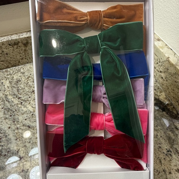 NWT Anthropologie Velvet Bow Clip-On Multicolor Ornaments *Set of 6* - Picture 4 of 4